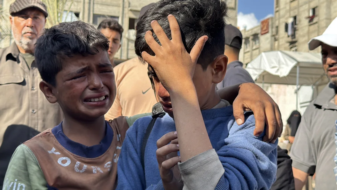 serangan-di-titik-bantuan-gaza-tewaskan-puluhan-warga-palestina-di-hari-ketiga-operasi-militer